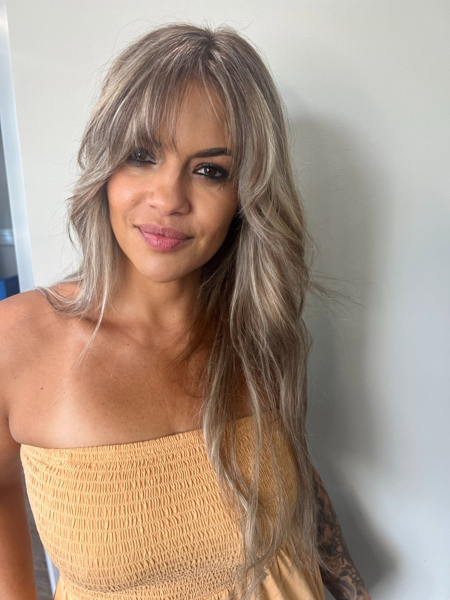 Dimensional blonde hair